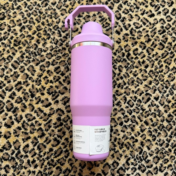 Stanley tumbler (30 oz) (NWT) - Picture 7 of 14